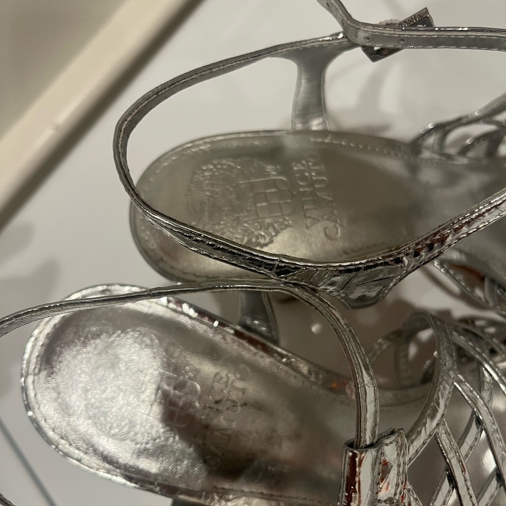Vince‎ Camuto Women's Silver Strappy - Picture 6 of 7